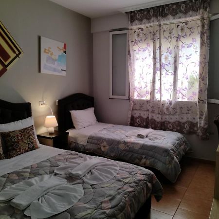 Guest House De Rada تيرانا المظهر الخارجي الصورة